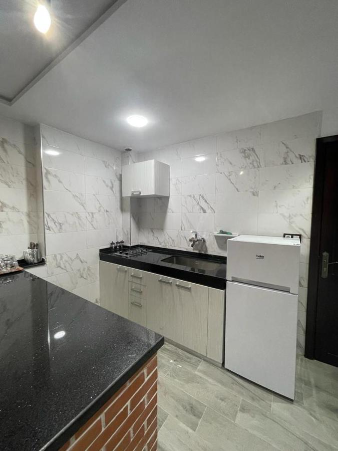 Appartement Res Abdelaziz 5 min de la plage ONLY FOR FAMILIES à Martil Extérieur photo