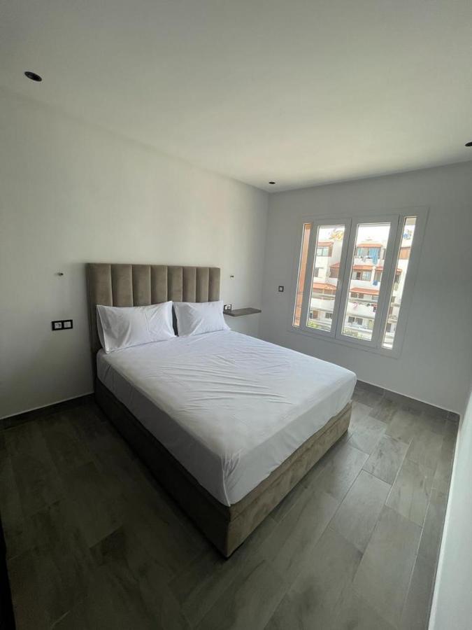 Appartement Res Abdelaziz 5 min de la plage ONLY FOR FAMILIES à Martil Extérieur photo